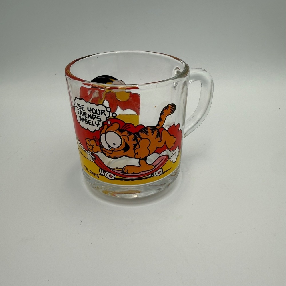 Vintage 1978 McDonalds Garfield Glass Mug Use Your Friends Wisely Odie
